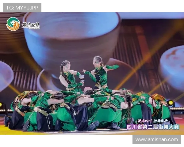 成都街舞队战术引发热议舞者们的风格与策略之争