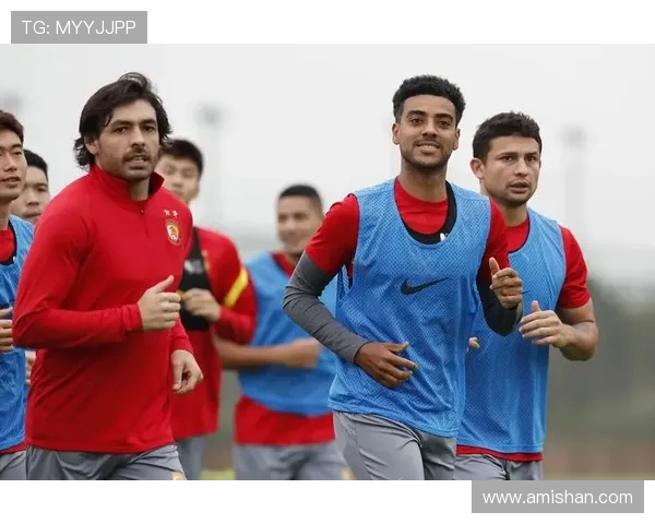 巴西国际与米竞技激战正酣赛果揭晓引发球迷热议 巴西国际与米竞技激战正酣赛果揭晓引发球迷热议