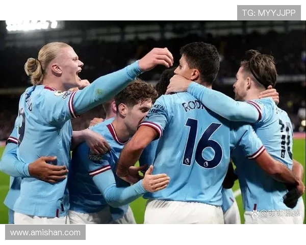 曼彻斯特城与热刺的激烈对决展现英超足球的魅力与激情