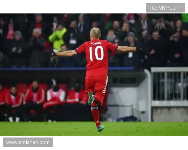 罗本助攻与进球助力拜仁战胜曼联的精彩瞬间回顾 罗本助攻与进球助力拜仁战胜曼联的精彩瞬间回顾