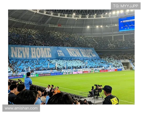 深圳足球队灵活战术解析与球队发展新动向探讨 深圳足球队灵活战术解析与球队发展新动向探讨